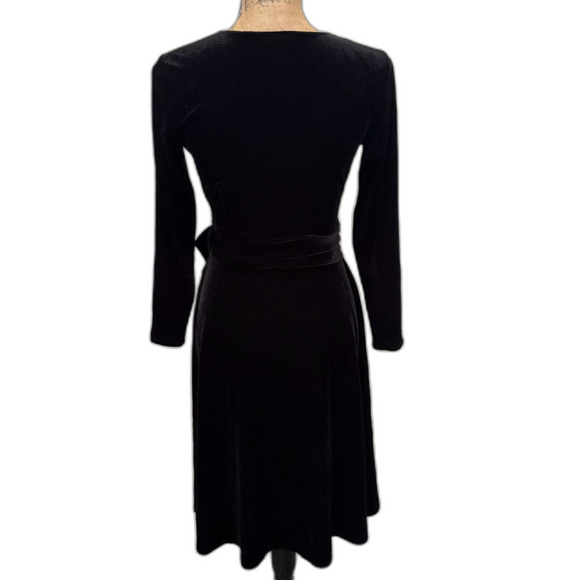 Talbots Belted Faux Wrap Dress Black‎ Velvet Holiday Party Chic Size 4 Petite - Picture 3 of 6